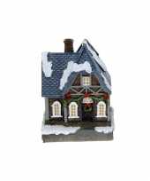 1x polystone kerstkerstdorp huisjes kerstdorpje kerstdorp huisjes blauw dak met verlichting 13 5 cm