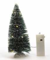 Kerstdorp maken besneeuwde dennenboom met led verlichting 22 cm