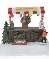 Kerstdorp maken verkoopstalletje met led licht kerstboom